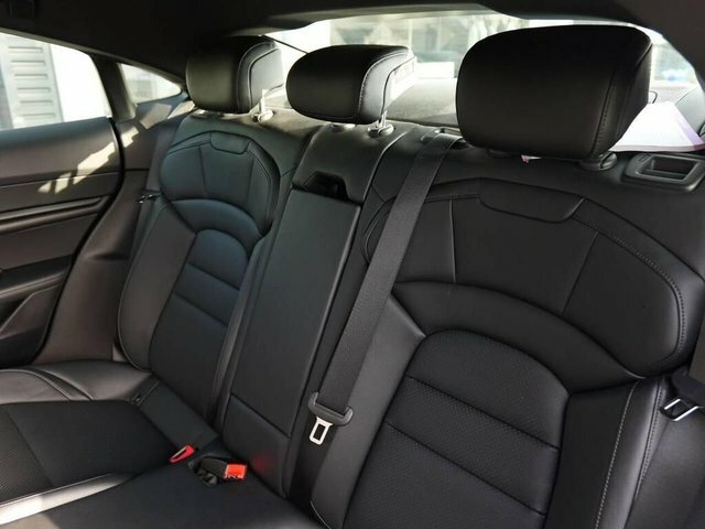 Porsche Taycan 79.2Kwh 4S Saloon Black #6