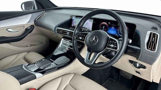 Mercedes-Benz EQC 400 80Kwh Sport Suv Black #5