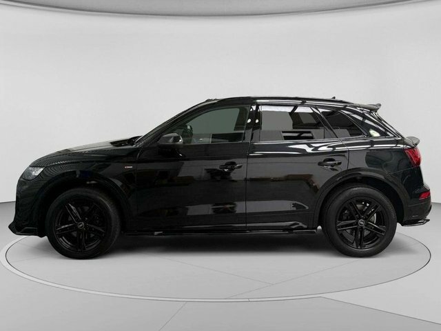 Audi Q5 Tfsie 50 S Line Black #4