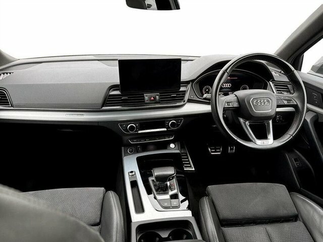 Audi Q5 Tfsi 45 S Line SN22CCR Grey #4