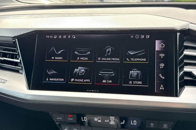 Audi Q4 E Tron Audi Q4 E-tron Q4 S Line 40 E-tron 150,00 Kw White #13