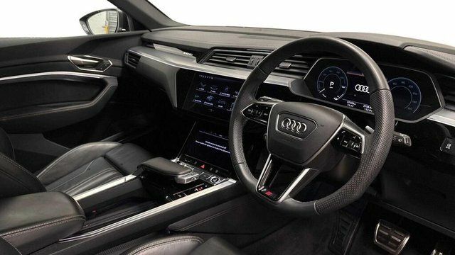 Audi Q8 e tron S Line Suv Black #4
