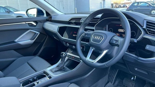Audi Q3 Tfsi Cod 35 Sport Black #5