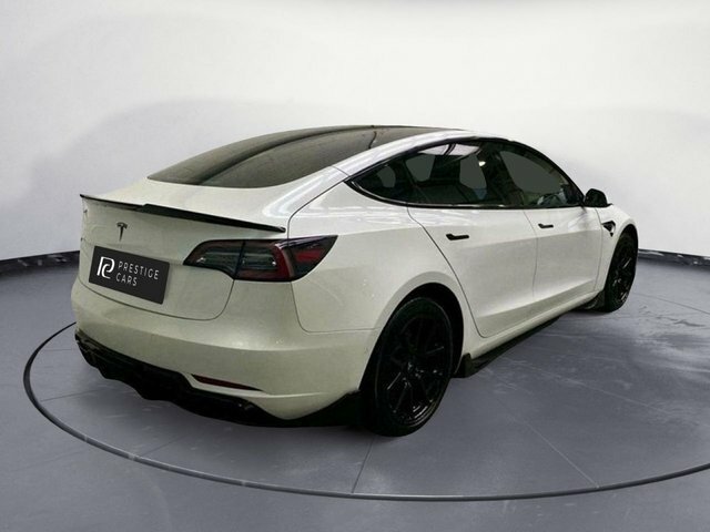 Tesla Model 3 Motor Long Range Saloon White #2