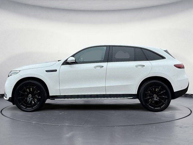 Mercedes-Benz EQC 400 80Kwh Amg Line White #4