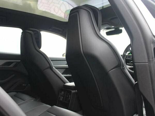 Porsche Taycan 4S 93Kwh 563 Bhp Grey #7