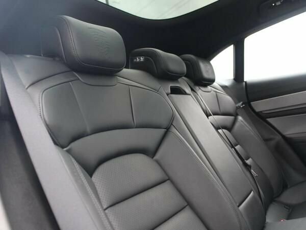 Porsche Taycan 4S 93Kwh 563 Bhp Grey #8