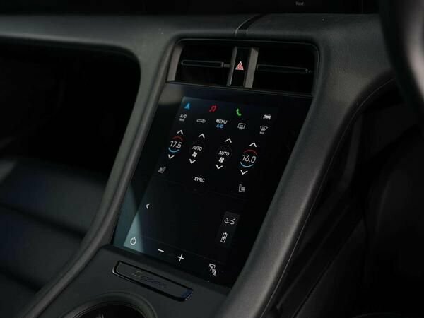 Porsche Taycan 4S 93Kwh 563 Bhp Grey #13