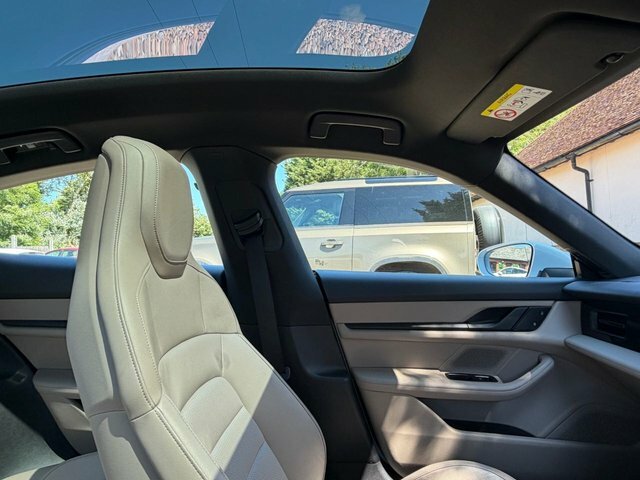 Porsche Taycan Taycan 4S 93Kwh Black #12