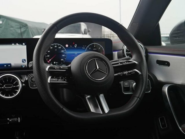Mercedes-Benz CLA Class Cla200h Mhev Amg Line Black #5