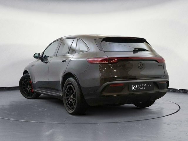 Mercedes-Benz EQC 400 80Kwh Amg Line Grey #2