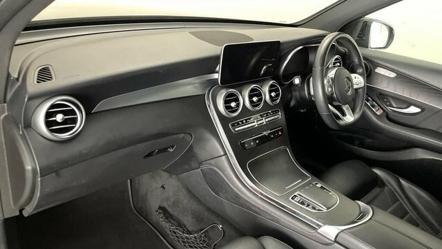 Mercedes-Benz GLC Class Glc300d Amg Line Premium Black #6