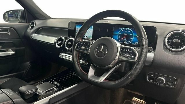 Mercedes-Benz GLB Class Glb200 Amg Line Suv White #6