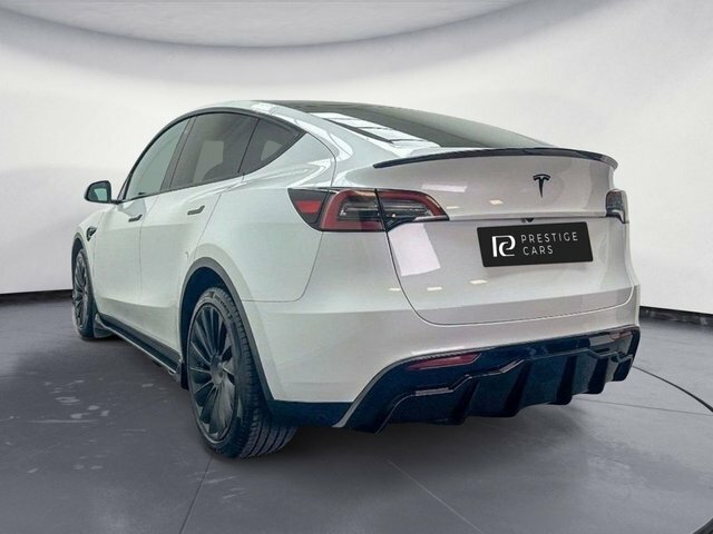 Tesla Model Y Suv Rwd 346 Ps Black #1