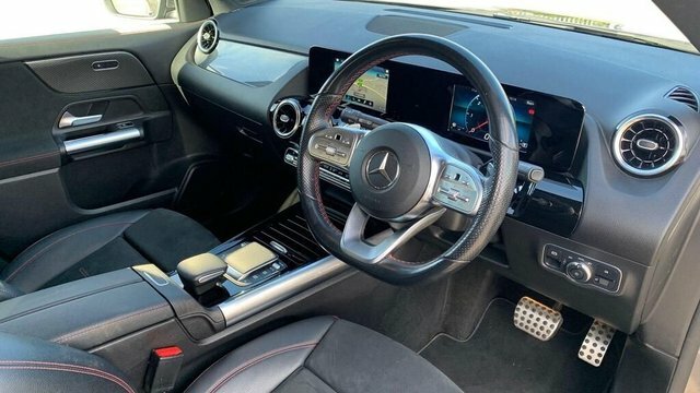 Mercedes-Benz GLA Class Gla200 Amg Line Suv Grey #4