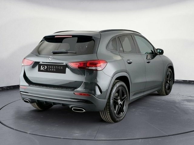 Mercedes-Benz GLA Class Gla200 Amg Line Suv Grey #2