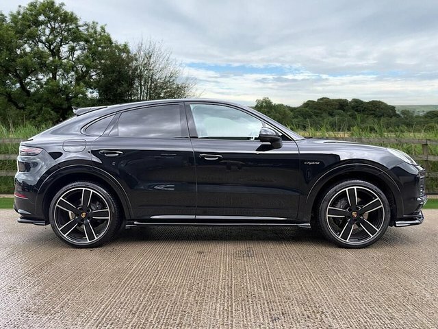 Porsche Cayenne V6 E-hybrid 17.9Kwh Platinum Black #3