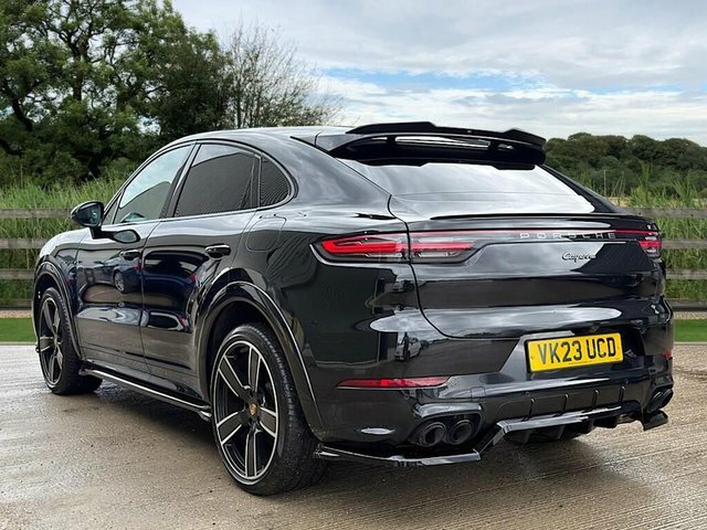 Porsche Cayenne V6 E-hybrid 17.9Kwh Platinum Black #2