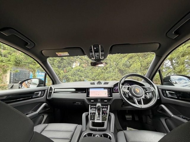 Porsche Cayenne V6 E-hybrid 17.9Kwh Suv Black #6
