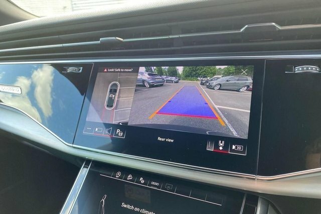 Audi Q8 S Line  #9