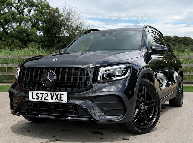 Mercedes-Benz GLB Class Glb200 Amg Line Premium Black #3