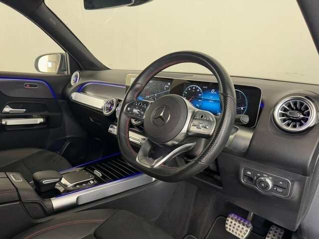 Mercedes-Benz GLB Class Glb220d Amg Line Premium Black #6