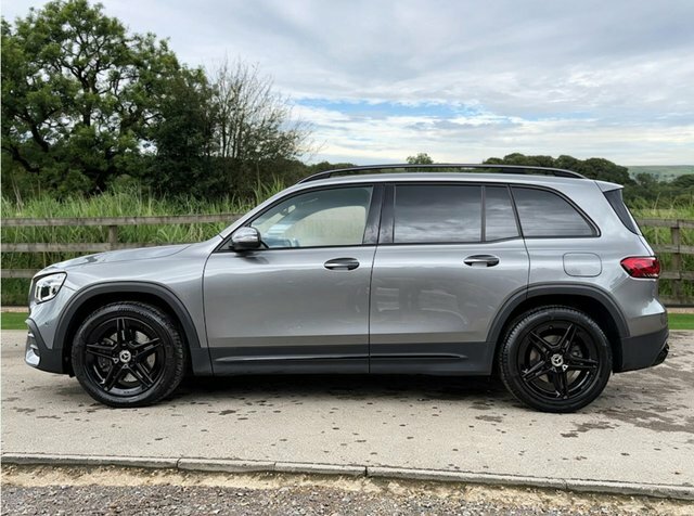 Mercedes-Benz GLB Class Glb220d Amg Line Premium Black #5