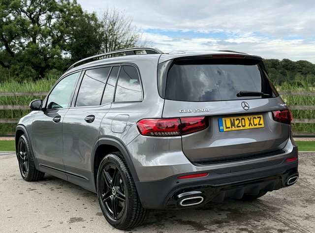 Mercedes-Benz GLB Class Glb220d Amg Line Premium Black #2