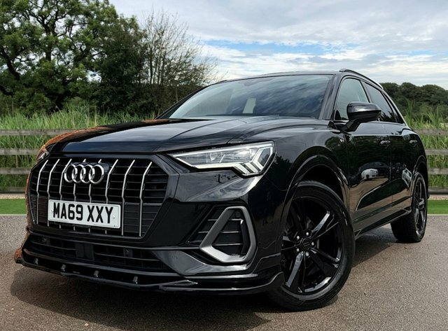 Audi Q3 Tdi 35 S Line Black #3