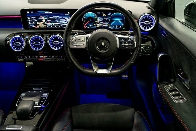 Mercedes-Benz A Class A250e 15.6Kwh Amg Line Black #2