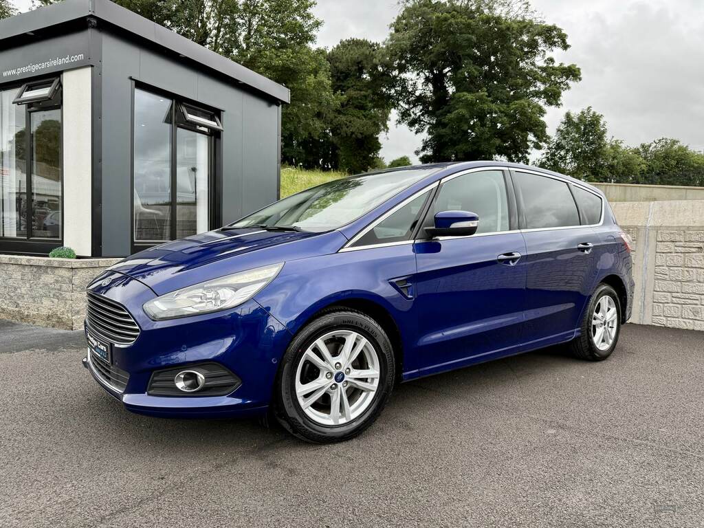 Ford S-Max 2.0 Tdci 150 Titanium Blue