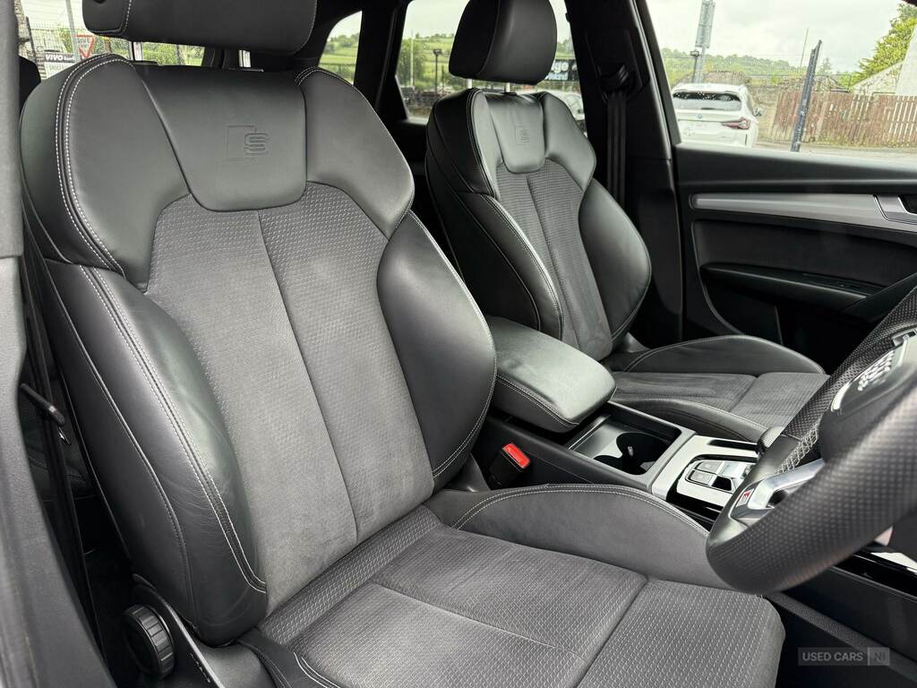 Audi Q5 2.0 Tdi 40 Edition 1 Sportback S Tronic Black #11