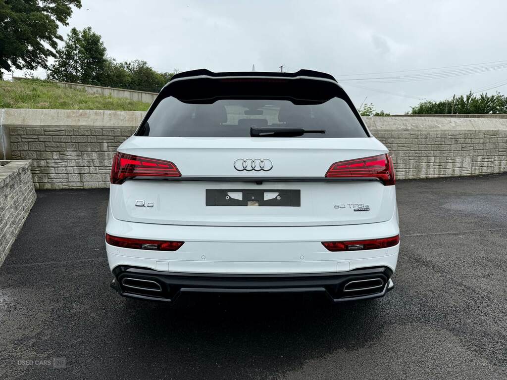 Audi Q5 2.0 Tdi 40 Edition 1 Sportback S Tronic Black #7