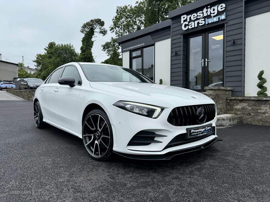 Mercedes-Benz A Class A250e Amg Line Executive Edition WV22OHH White #3