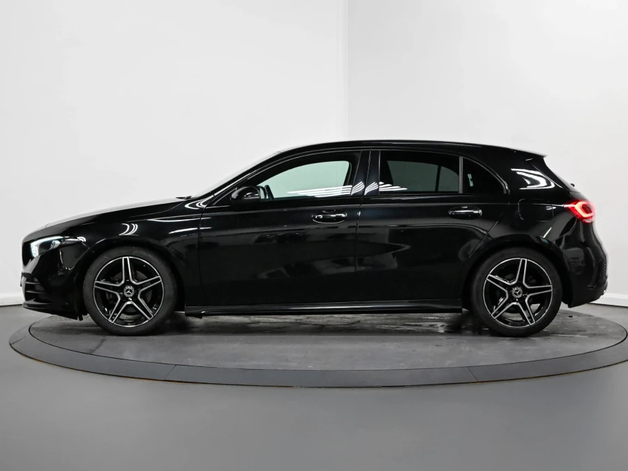 Mercedes-Benz A Class 1.3 A180 Amg Line Premium Hatchback 7 KN23YHY Black #4