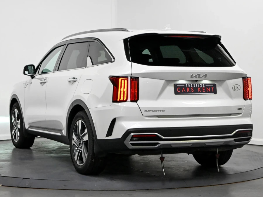 Kia Sorento 2.2 Crdi 3 Suv Dct Awd Euro 6 Ss 19 White #3