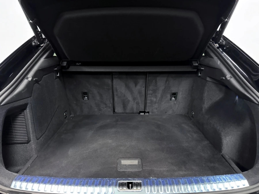 Audi Q3 1.4 Tfsie 45 S Line Sportback Plug-in H RE23KPA Black #6