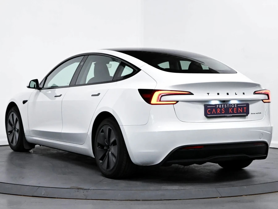 Tesla Model 3 Dual Motor Long Range Saloon 4 NJ74LVZ White #3