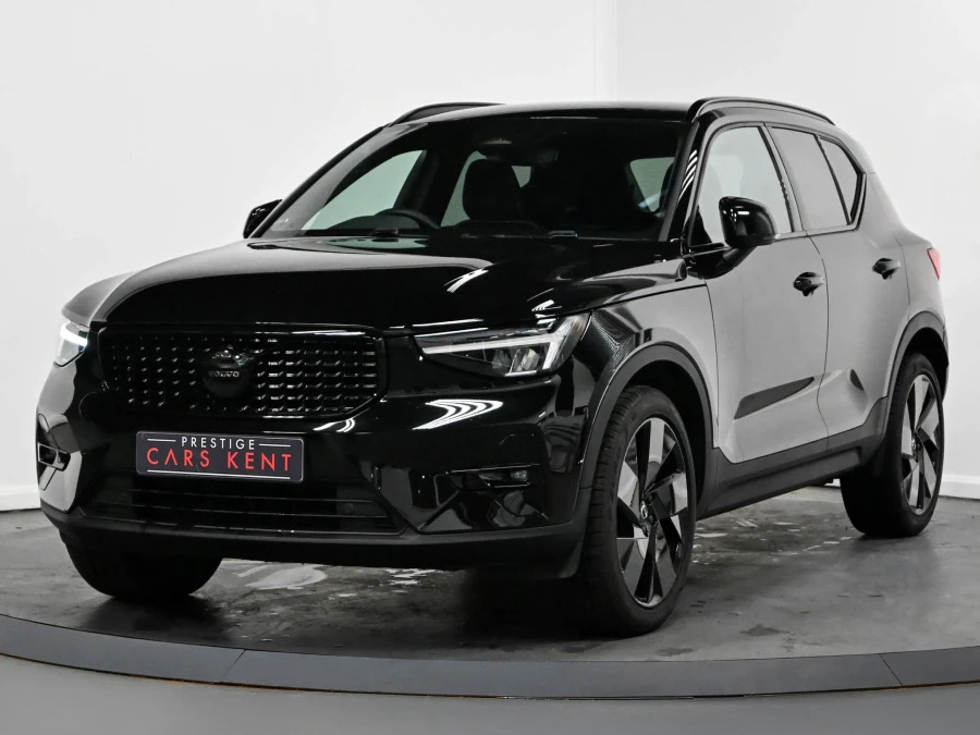 Volvo XC40 Black Edition Plus B4 197 Hp BT74YFO Black #5