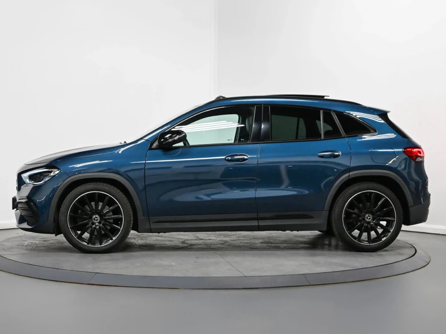 Mercedes-Benz GLA Class 1.3 Gla200 Amg Line Night Edition Premium Plus S FX72OVK Blue #4