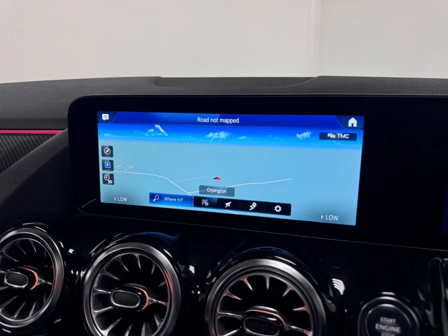 Mercedes-Benz GLA Class 1.3 Gla200 Amg Line Night Edition Premium Plus S FX72OVK Blue #6