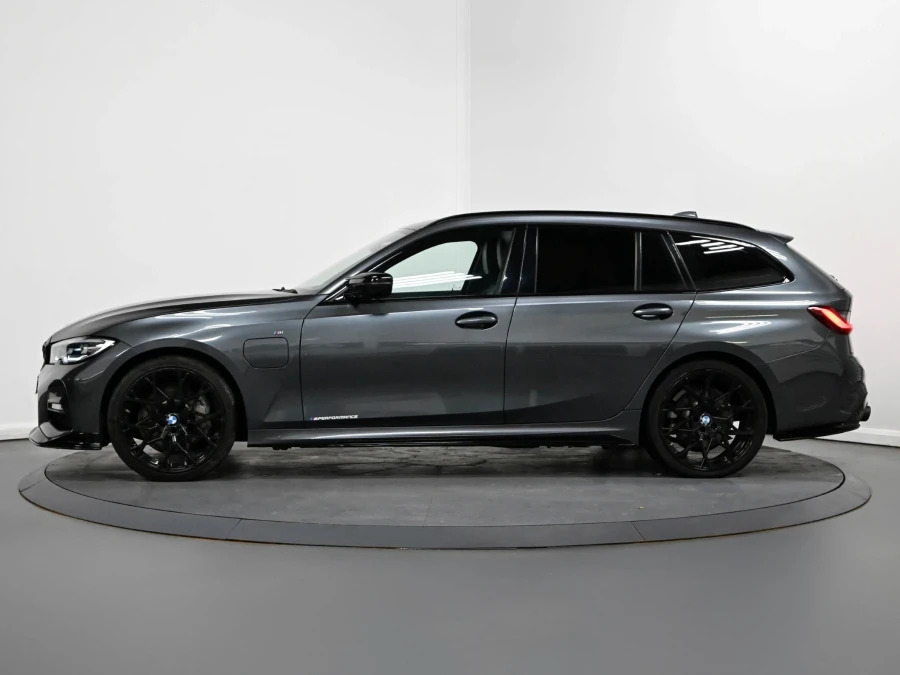 BMW 3 Series 330E M Sport Touring EK70SXZ Grey #4