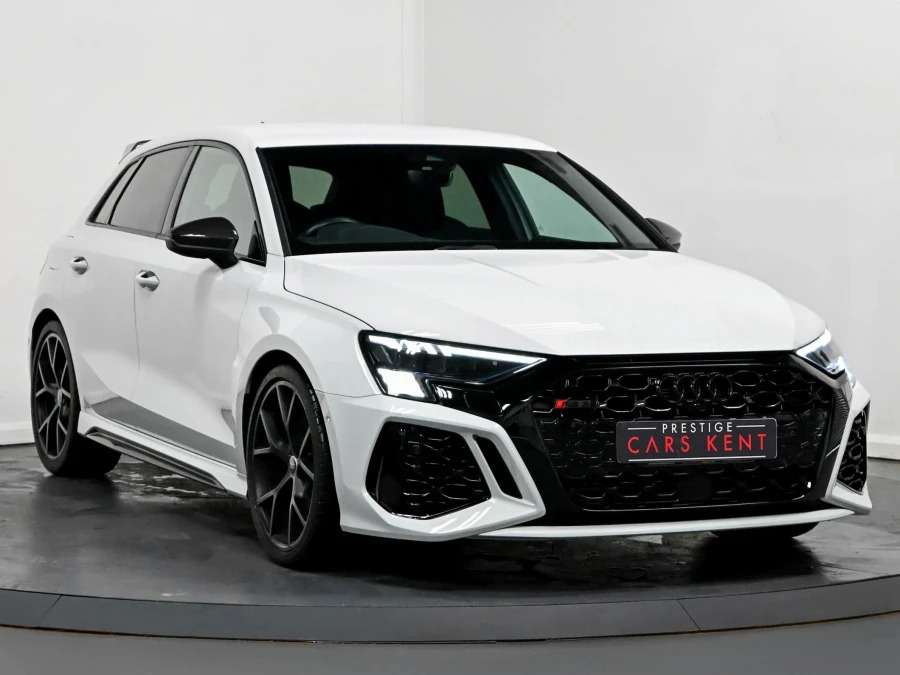 Audi RS3 2.5 Tfsi Carbon Black Sportback S Troni White