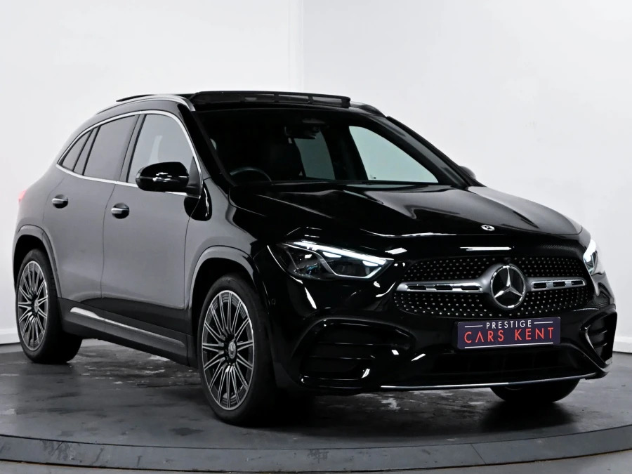 Mercedes-Benz GLA Class 2.0 Gla220d Amg Line Premium Plus Suv Black