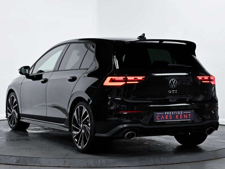 Volkswagen Golf 2.0 Tsi Gti Clubsport Hatchback Dsg Eur T77CRK Black #3