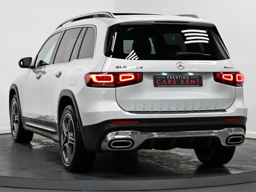 Mercedes-Benz GLB Class 2.0 Glb220d Amg Line Premium Plus Suv KR22FNN White #3