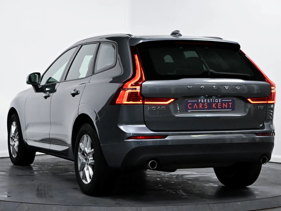 Volvo XC60 Momentum T5 Awd FM68EOT Grey #3