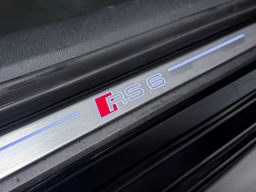 Audi RS6 Avant 4L Null Black #29