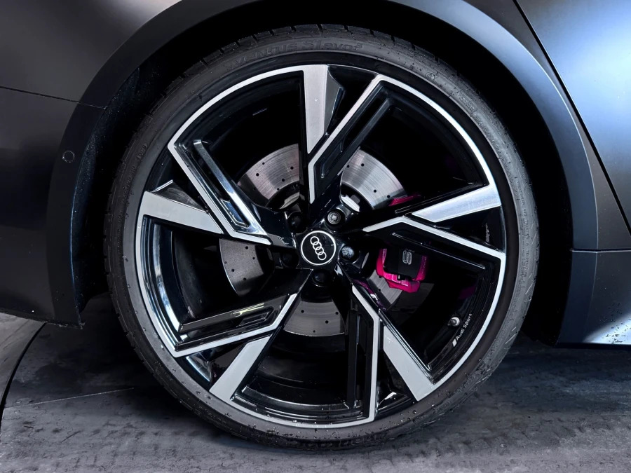 Audi RS6 Avant 4L Null Black #52
