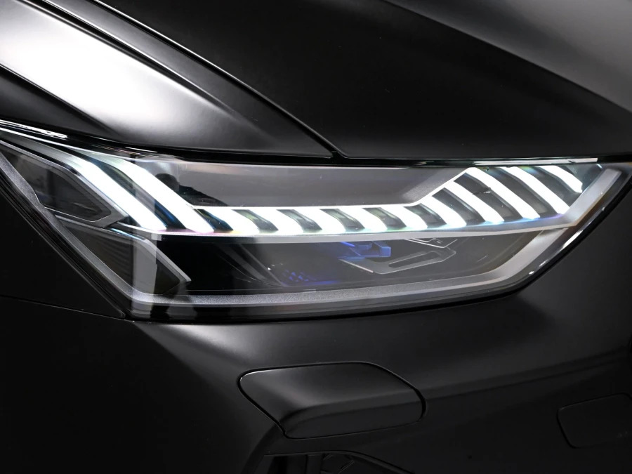 Audi RS6 Avant 4L Null Black #7